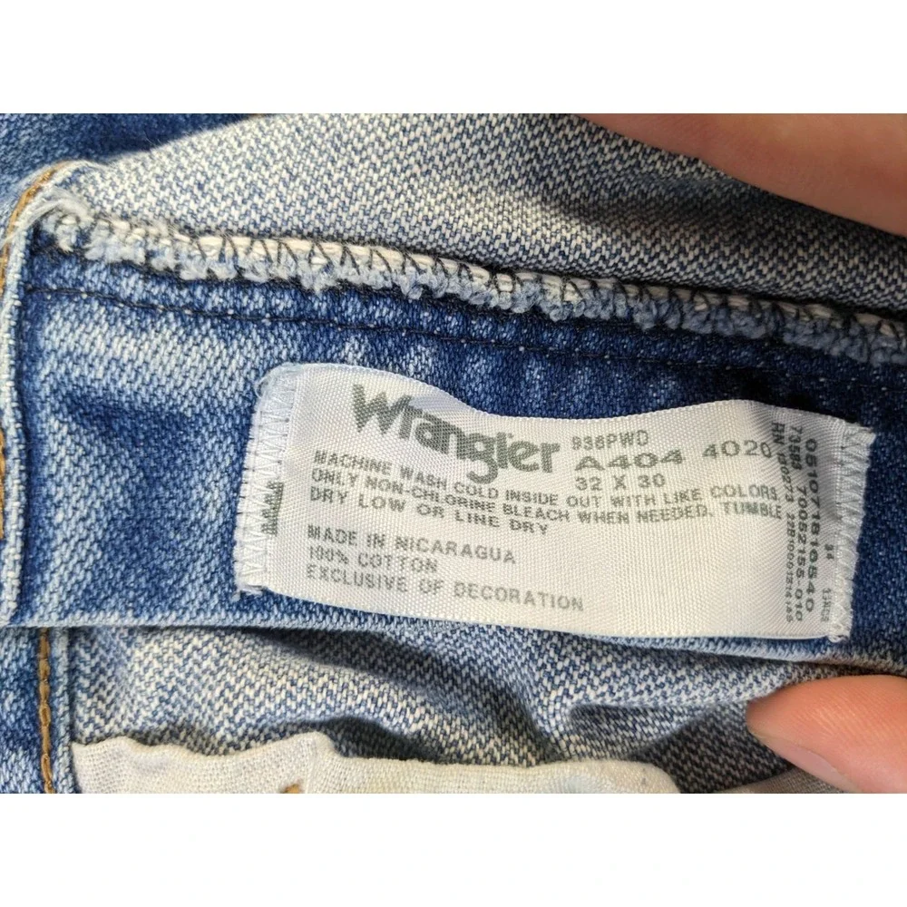 Wrangler Mens Blue Denim Jeans 32 x 30 Straight Fit 100% Cotton